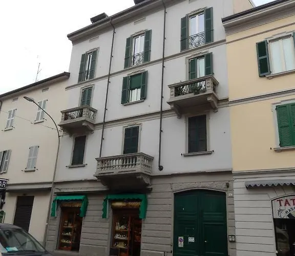 Apartman Meschihouse - Leonardo 35 Lecco