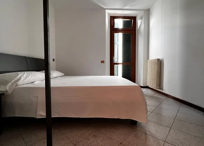 Meschihouse - Leonardo 35 * Lecco